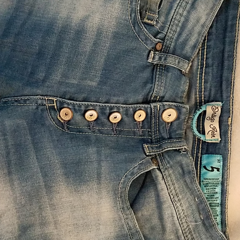 Jeans - Picture 2 of 2